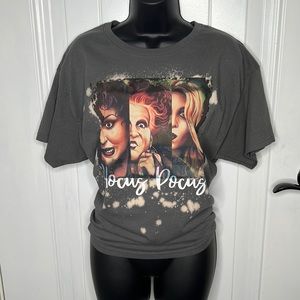 ⚡️Sold ⚡️Happy Halloween Gray Hocus Pocus Witches Short Sleeve T-Shirt Large